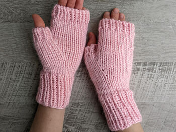 Chunky Fingerless Gloves