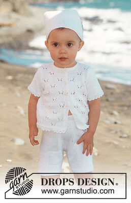Verine - Baby Cardigan, Shorts and Scarf