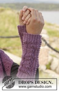 Mari Wrist Warmers