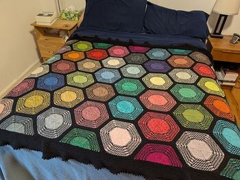 Hextangle Throw