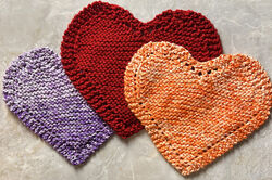 Classic Heart-Shaped Dishcloth