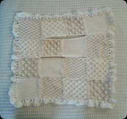 Bobble Carseat Baby Blanket 