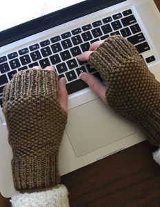 Lula Louise Fingerless Mitts 