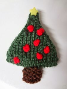 Super Simple Christmas Tree Ornament 