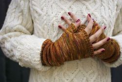 Kirsten's Fingerless Mitts Recipe