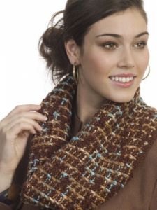 Slip 'n a Twist Cowl