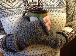 Rustic Chorus Mitts 