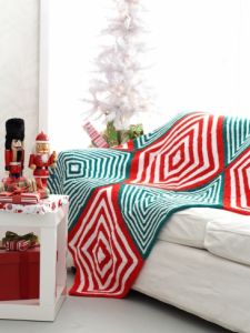 Mitered Christmas Blanket