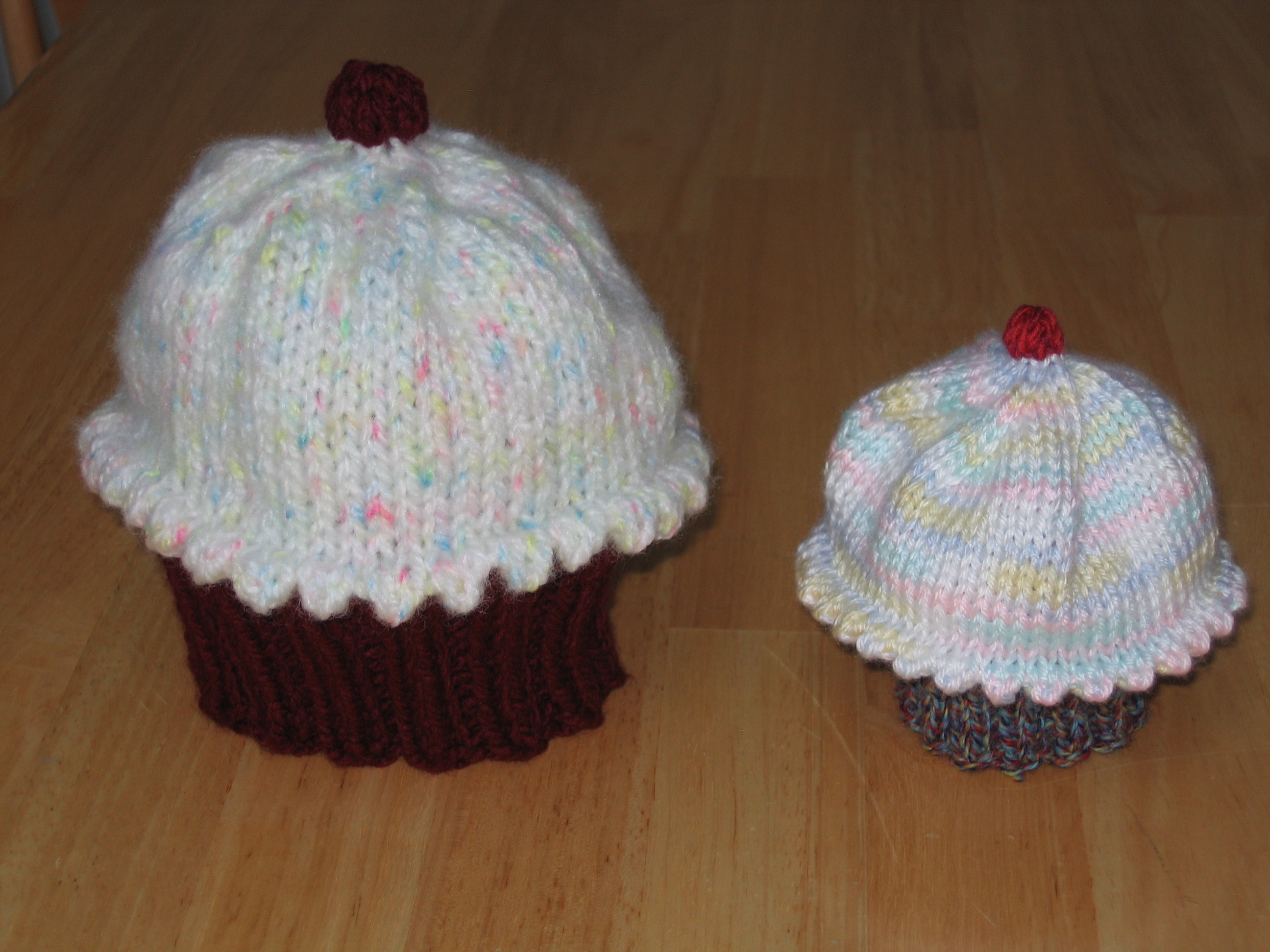 Knitting Patterns Galore Yummy Cupcake Hat