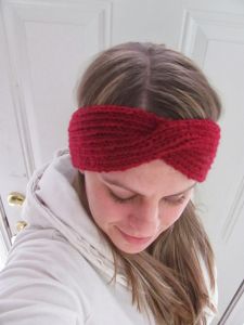 Winter Headband with a Twist 