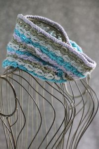 Striped Anemone Cowl 