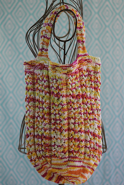 Knitting Patterns Galore - Chevron Market Bag