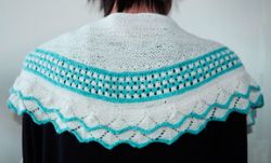 Lace and Star Stitch Shawlette